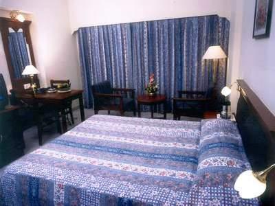 Hotel The Vijay Park Chennai Esterno foto